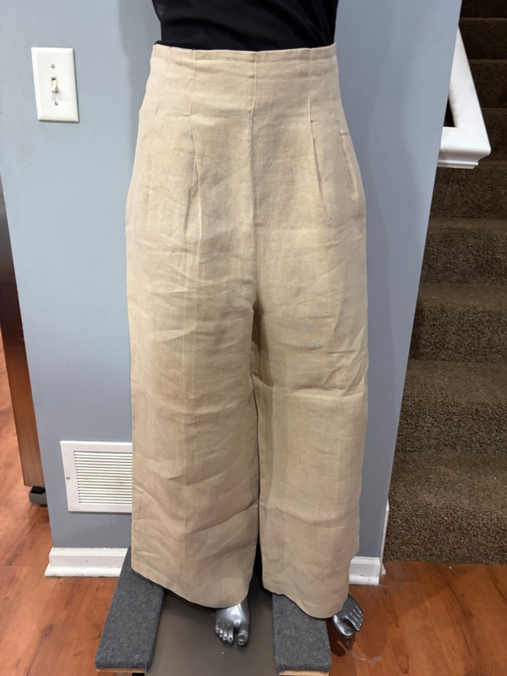 MARGARET O'LEARY Wide Leg Tailored Linen Pants in Light Beige